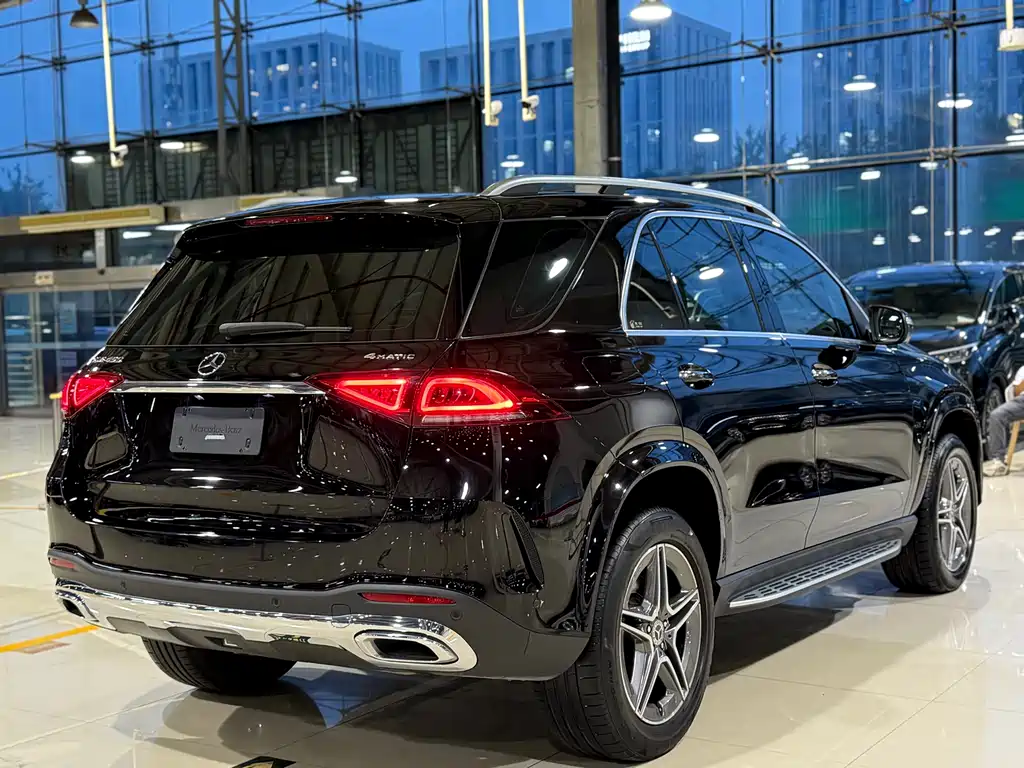 Mercedes-Benz GLE 2020 — фото 21