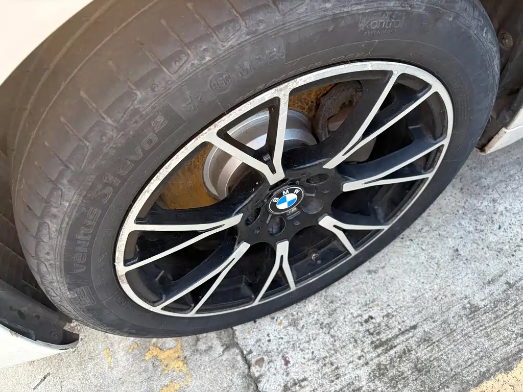 BMW 5 Series 2020