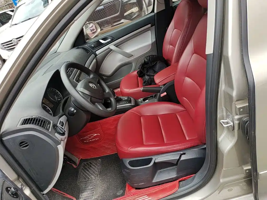 Skoda Octavia 2014 — фото 15