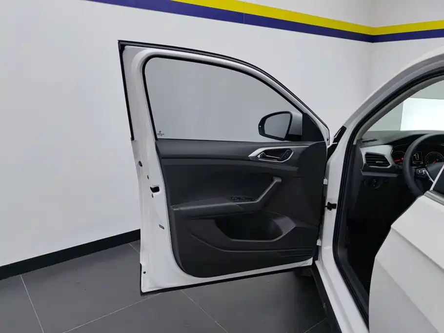 Volkswagen T-Cross 2020