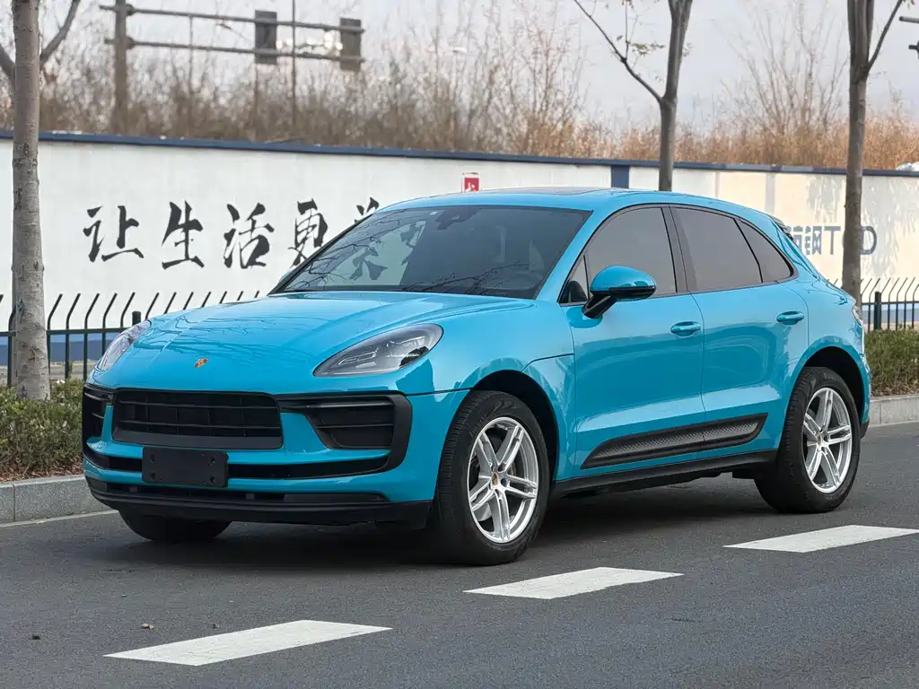 Porsche Macan 2022 — фото 1