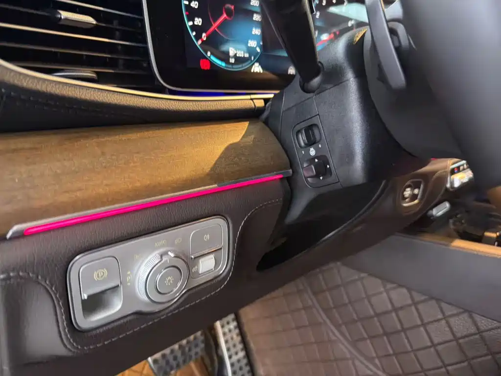 Mercedes-Benz GLS 2021 — фото 10