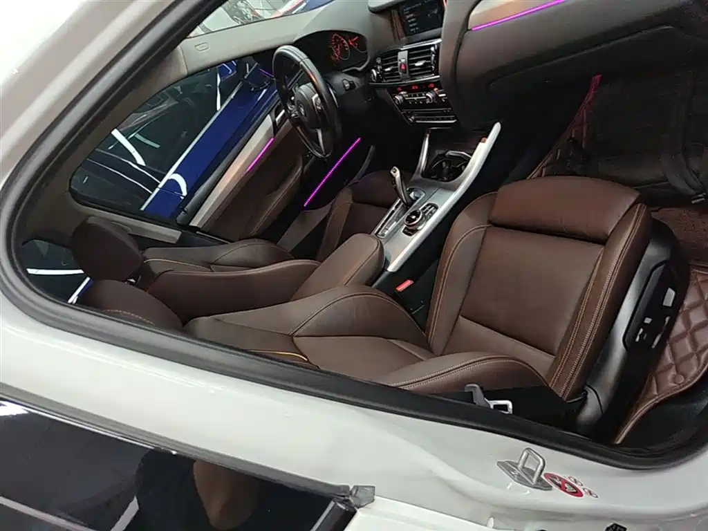 BMW X4 2018 — фото 25