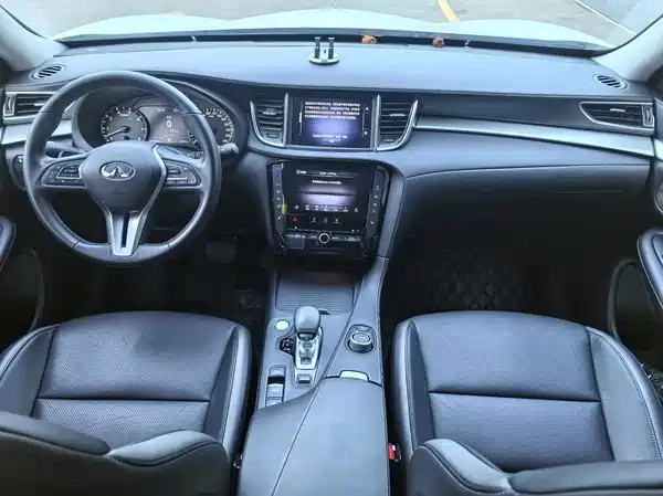 Infiniti QX50 2022