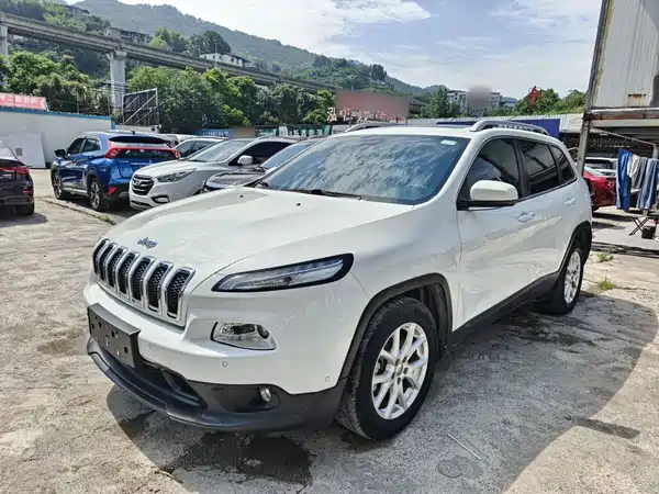 Jeep Cherokee 2016