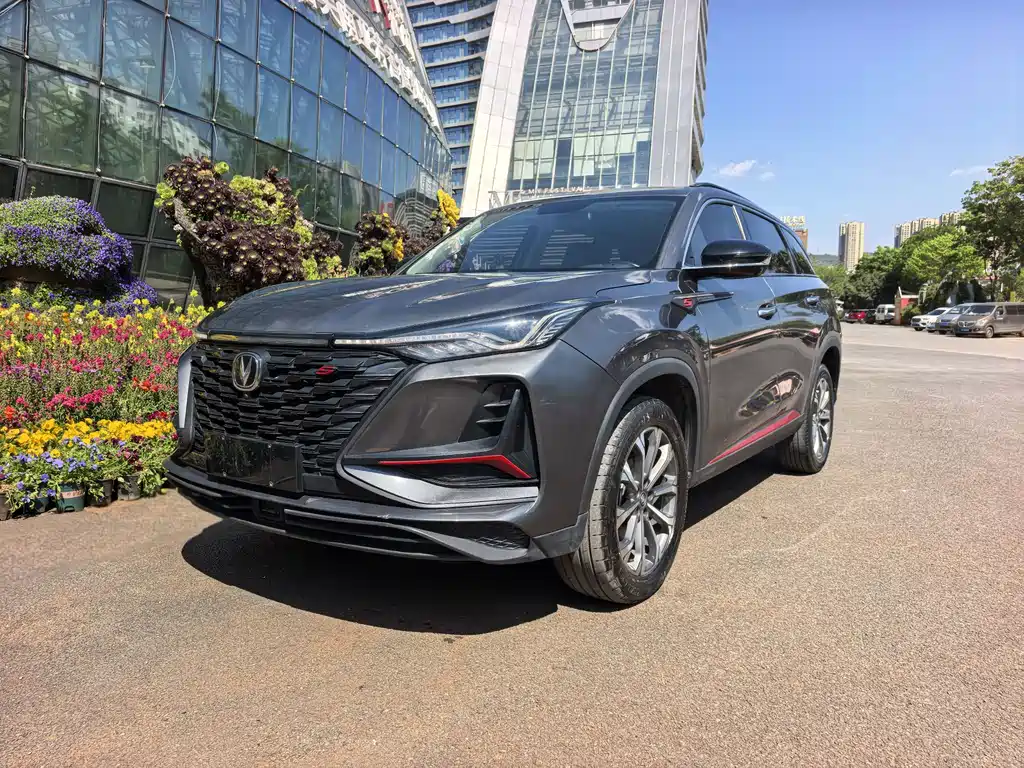 Changan CS75 PLUS 2022 — фото 1
