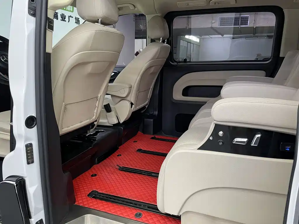 Mercedes-Benz Vito 2017 — фото 19