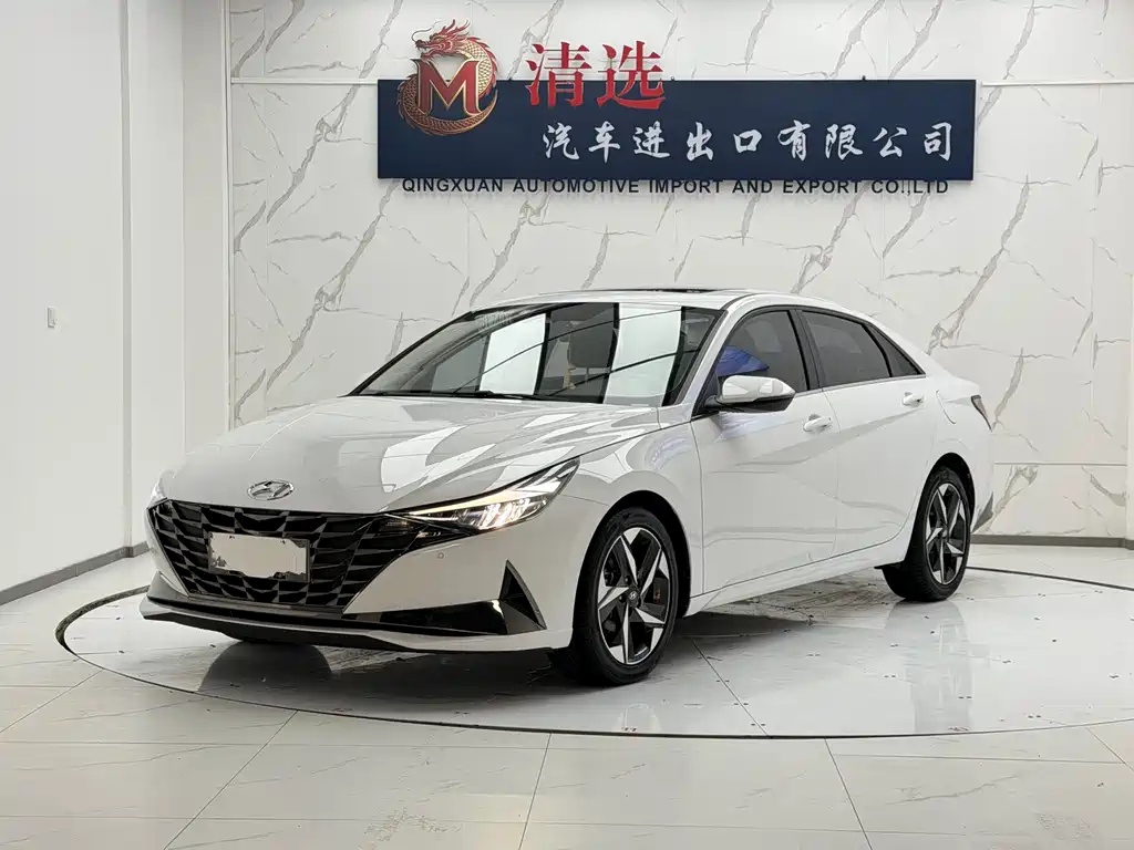 Hyundai Elantra 2023