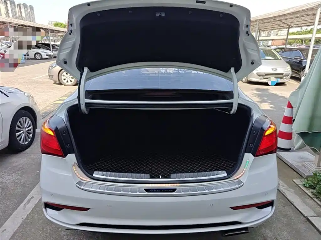 Hyundai Mistra 2018 — фото 19