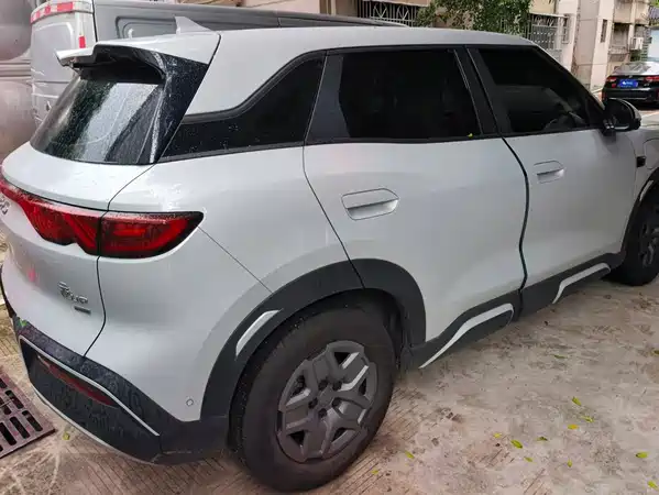 BYD Yuan UP 2025