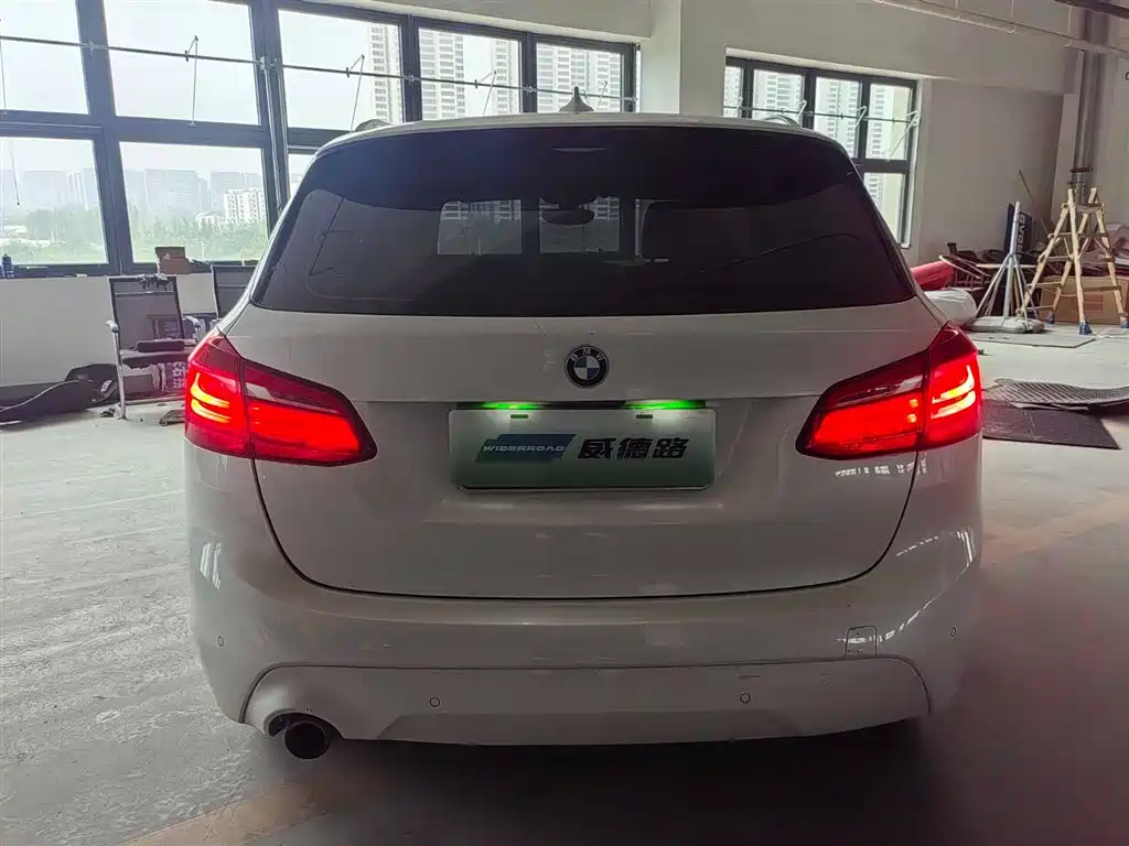 BMW 2 Series Active Tourer 2019 — фото 5