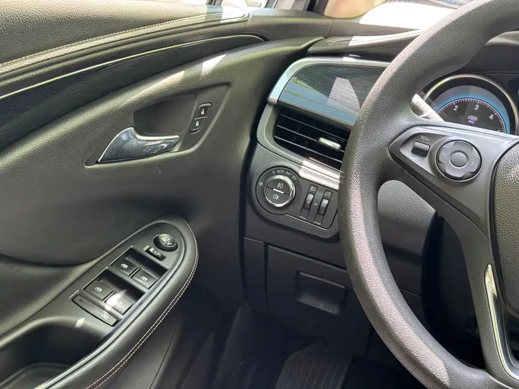 Buick Envision Plus 2017 — фото 17