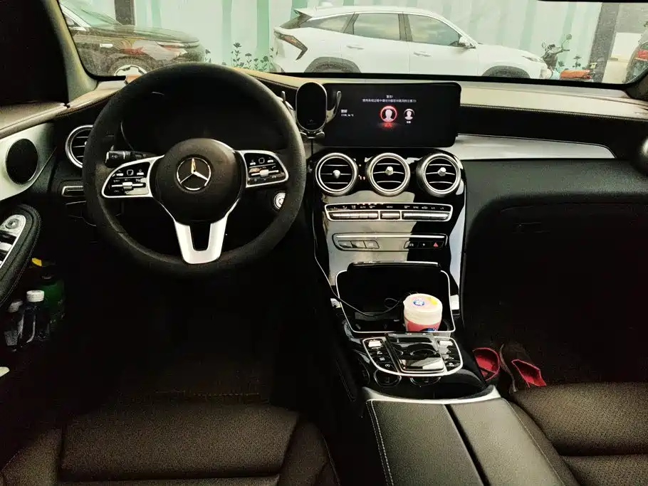 Mercedes-Benz GLC 2022 — фото 12