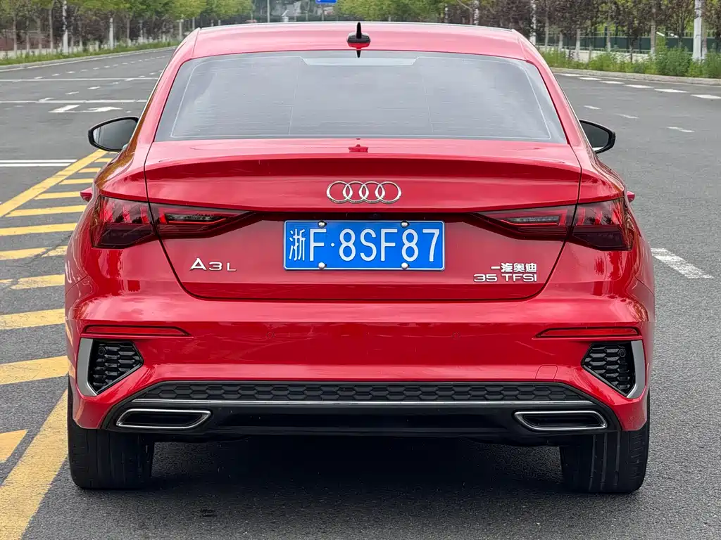 Audi A3 2022 — фото 5