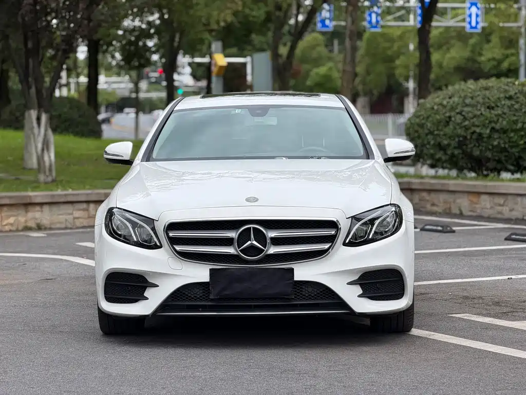 Mercedes-Benz E-Class 2018