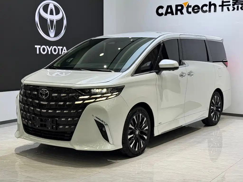 Toyota Alphard 2024 — фото 1
