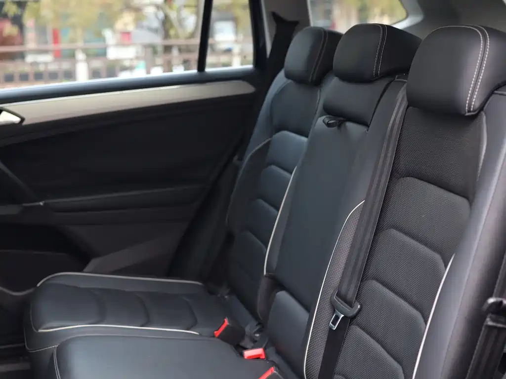 Volkswagen Tiguan L 2017 — фото 22