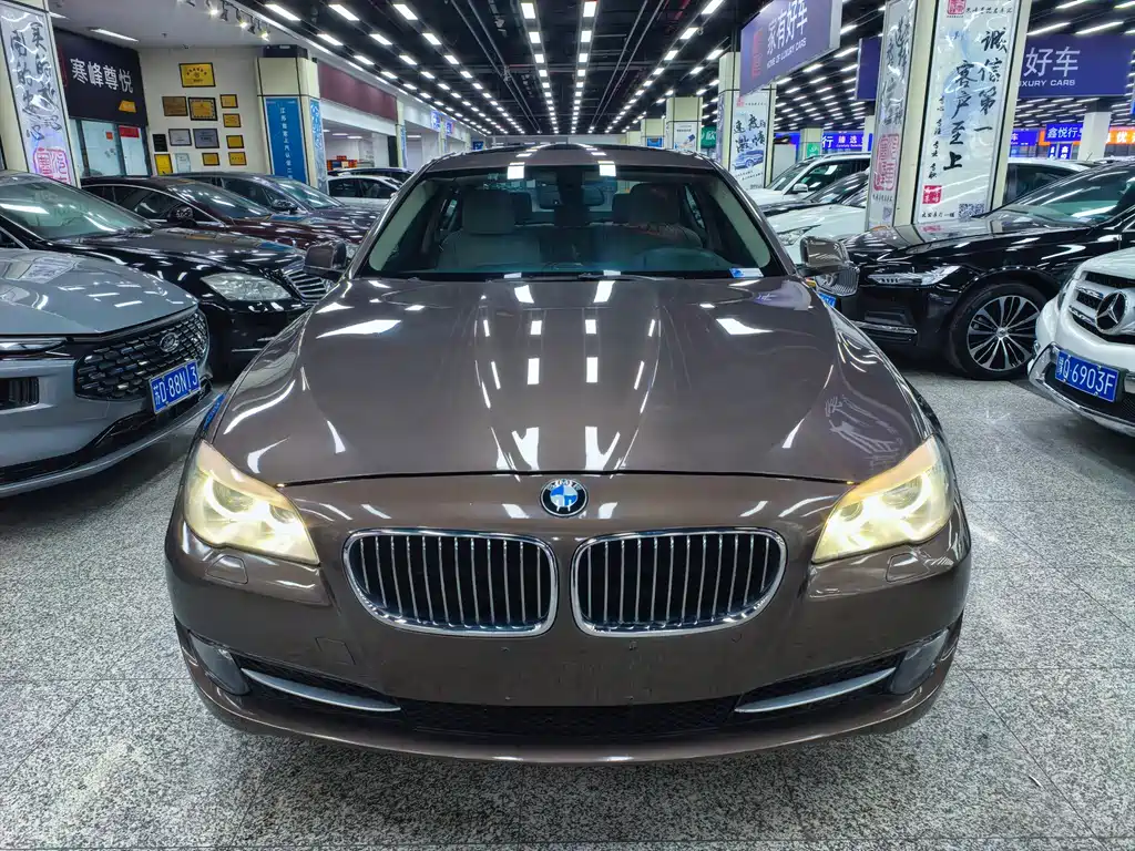 BMW 5 Series 2013 — фото 2