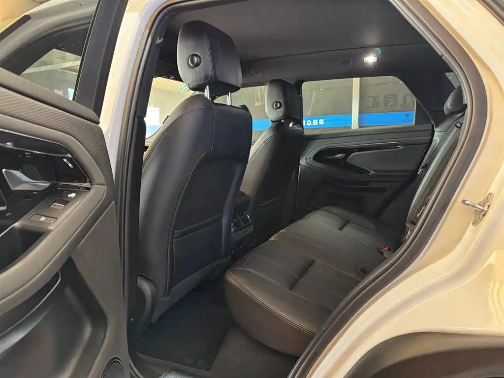 Land Rover Evoque 2020 — фото 13