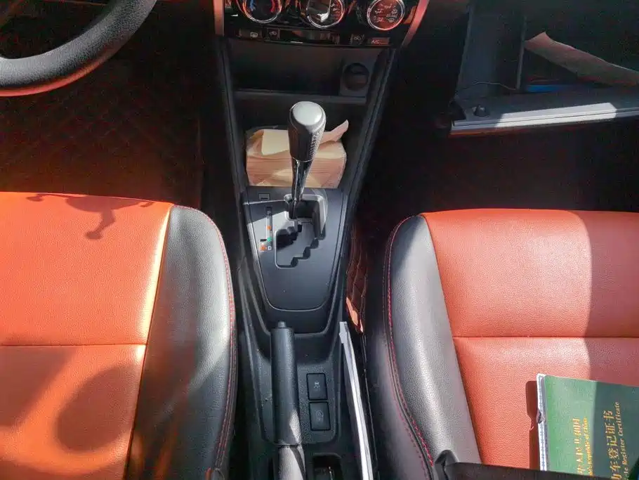 Toyota Yaris L 2018 — фото 16