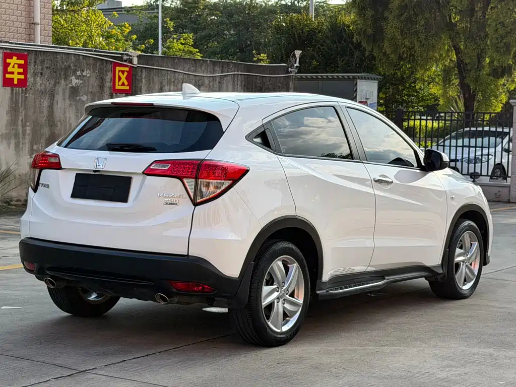 Honda Vezel 2019 — фото 9