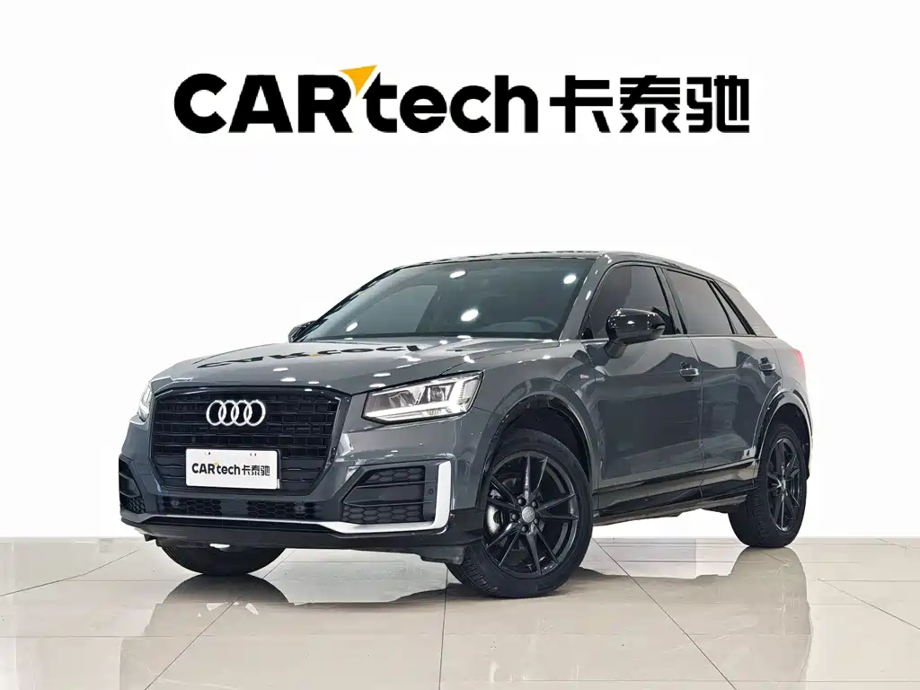 Audi Q2L 2021 — фото 1