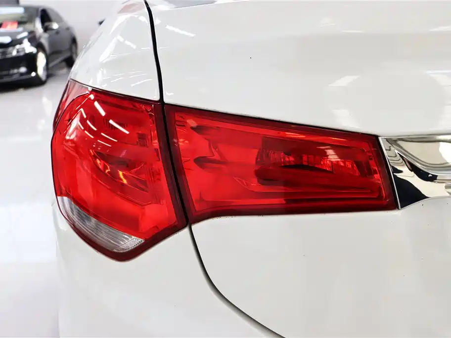 Citroën C4L 2013 — фото 17
