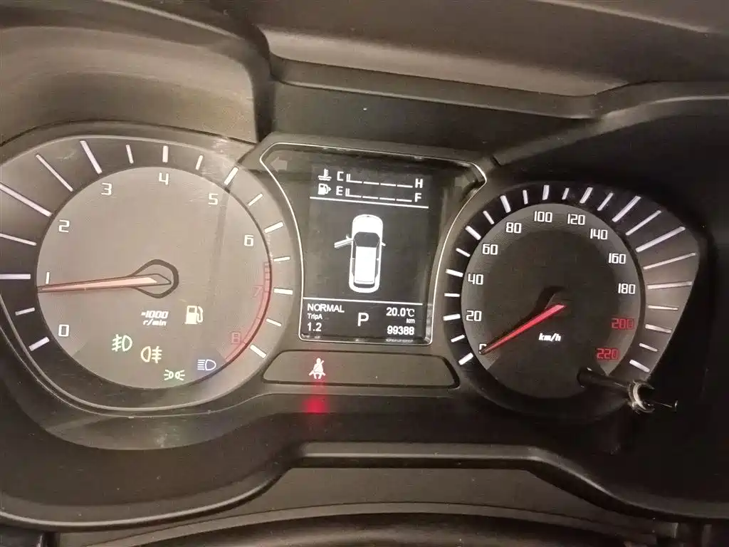 GAC Motor Trumpchi GS4 2015 — фото 12