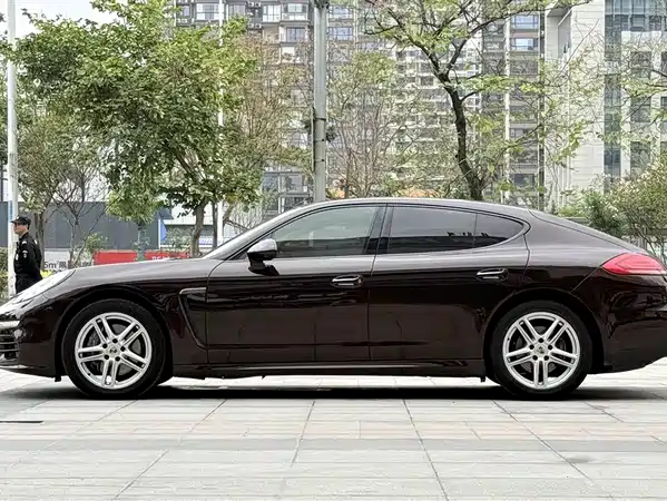 Porsche Panamera 2014