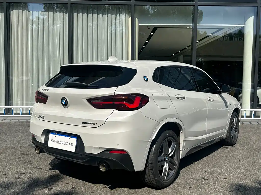 BMW X2 2023 — фото 2