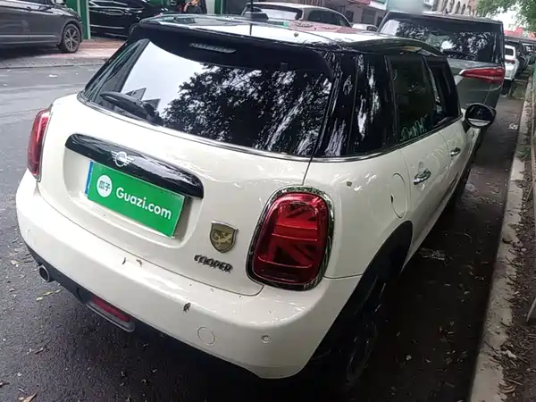 MINI 2021