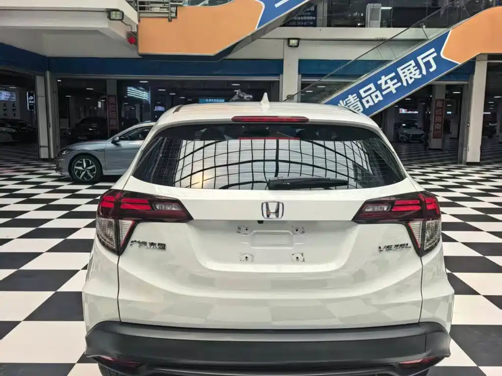 Honda Vezel 2022 — фото 15