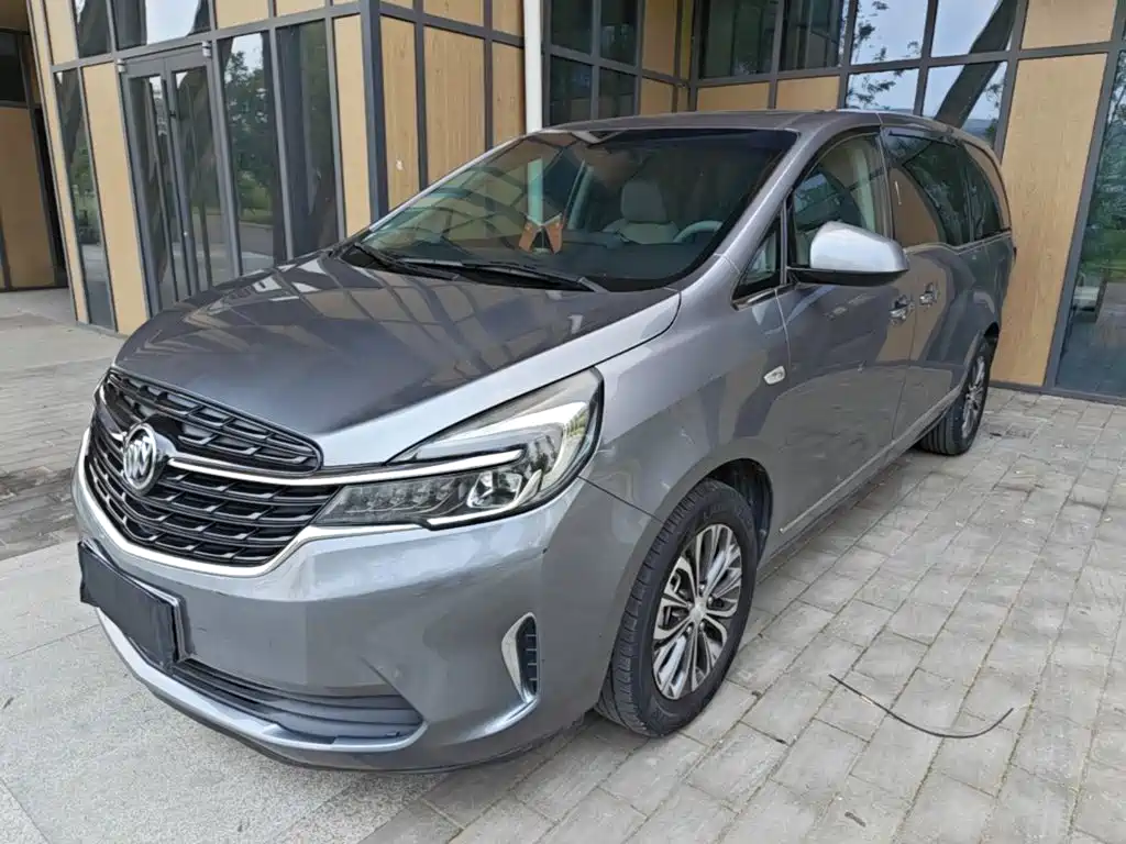 Buick GL8 2021 — фото 2