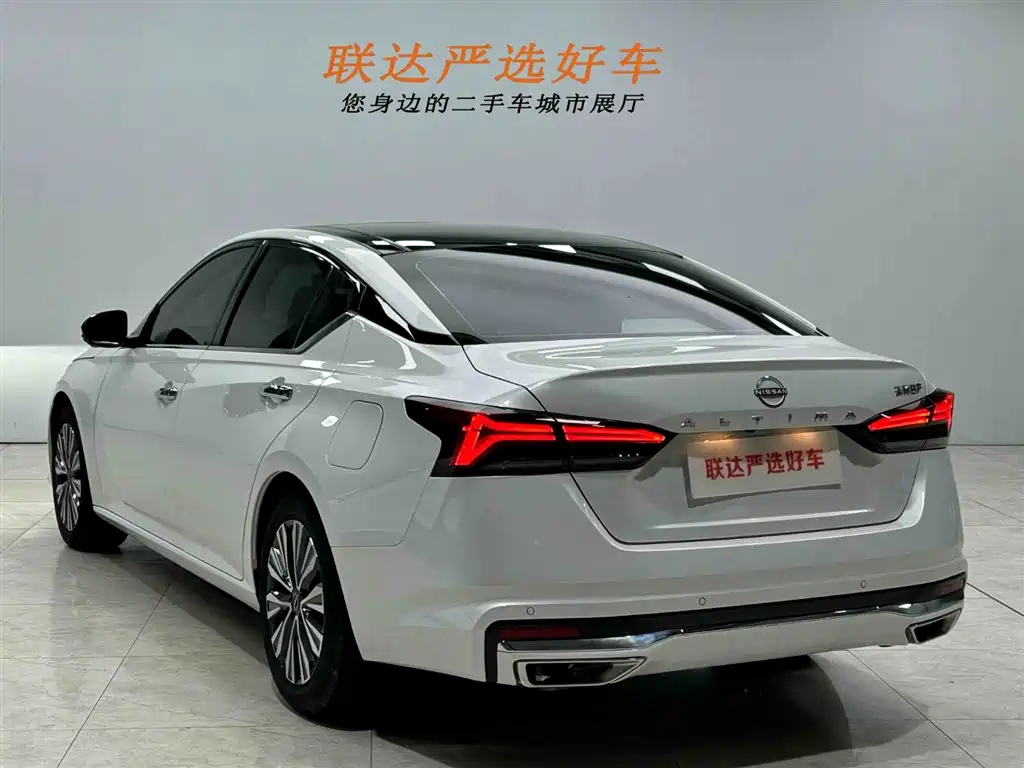 Nissan Teana 2024 — фото 23
