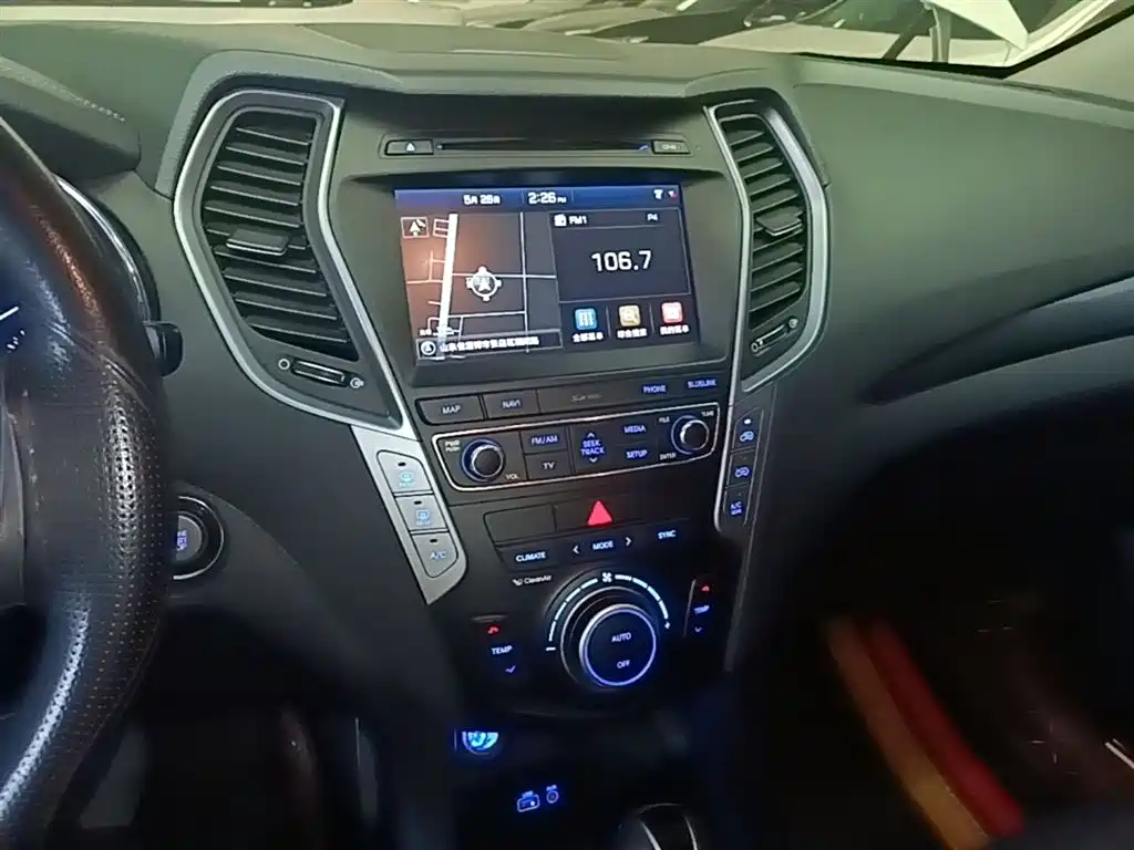 Hyundai Santa Fe 2019 — фото 13
