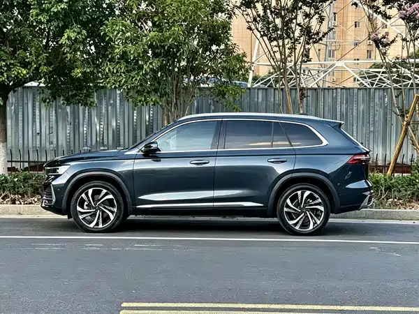 Geely Xingyue L 2023