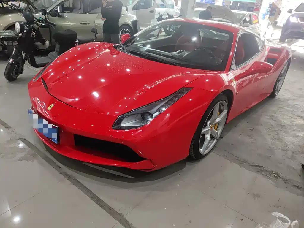 Ferrari 488 2016 — фото 1