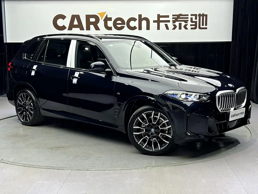 BMW X5 2025 — фото 2