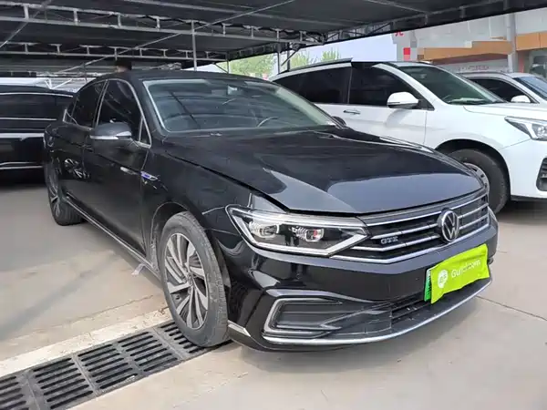 Volkswagen Magotan PHEV 2022
