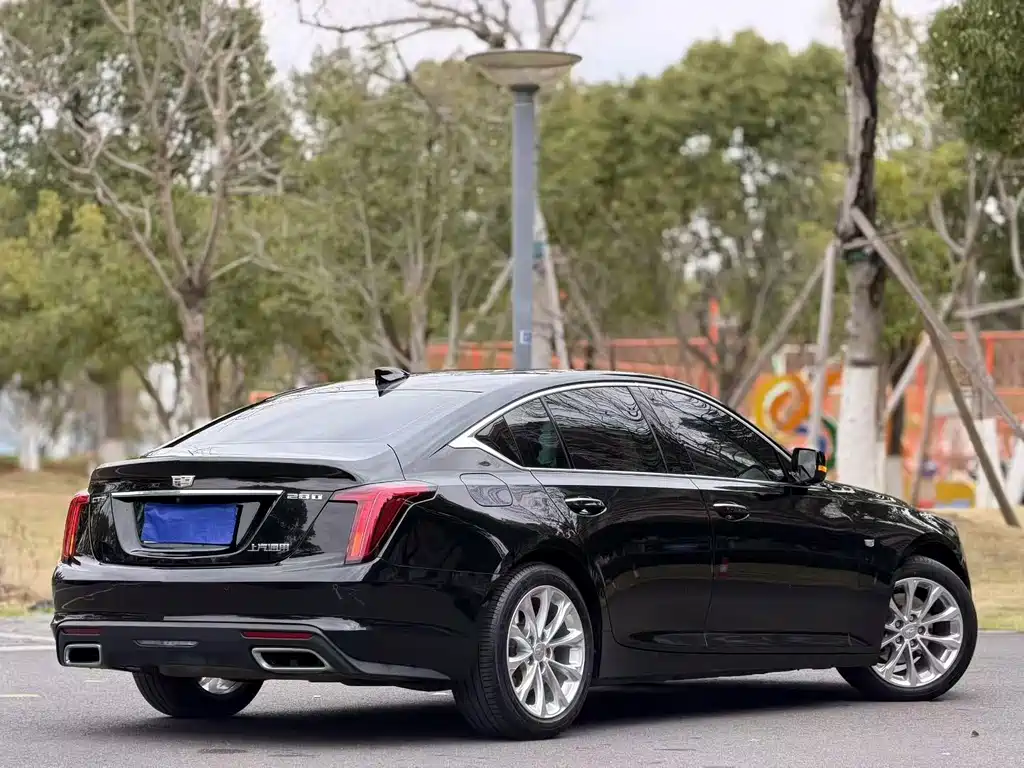 Cadillac CT5 2023 — фото 9