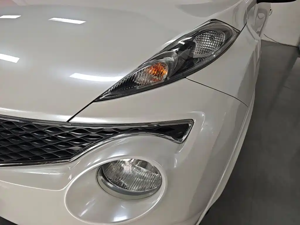 Infiniti ESQ 2017 — фото 24
