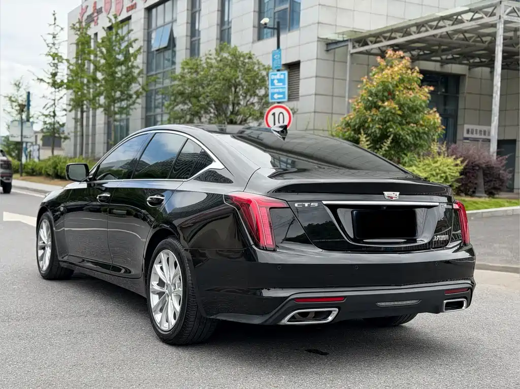 Cadillac CT5 2023 — фото 13