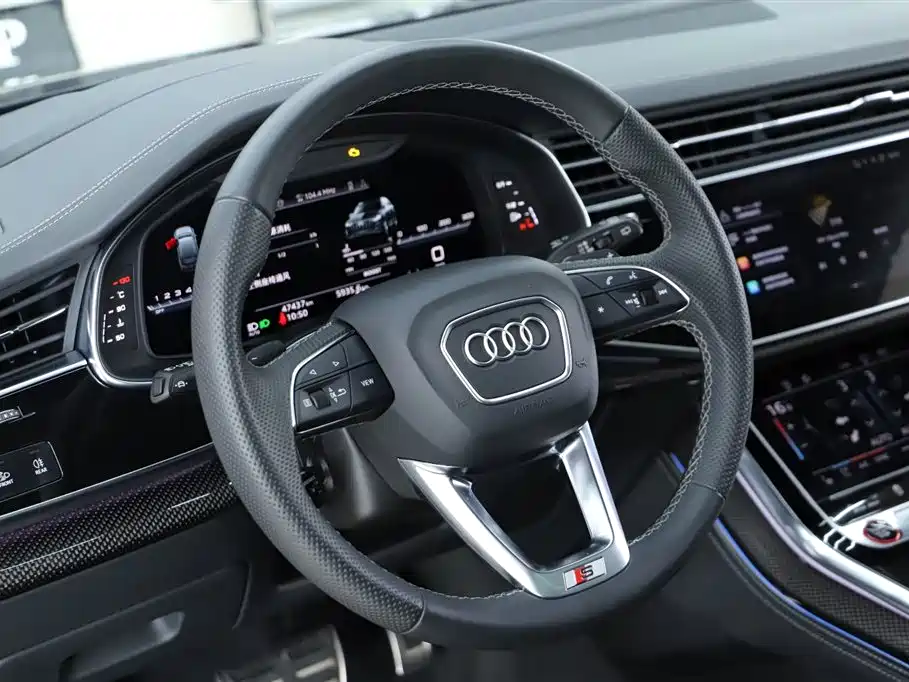 Audi SQ7 2024 — фото 13