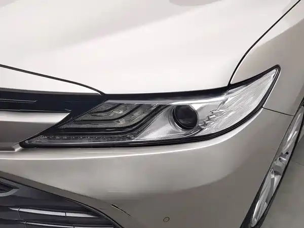 Toyota Camry 2019