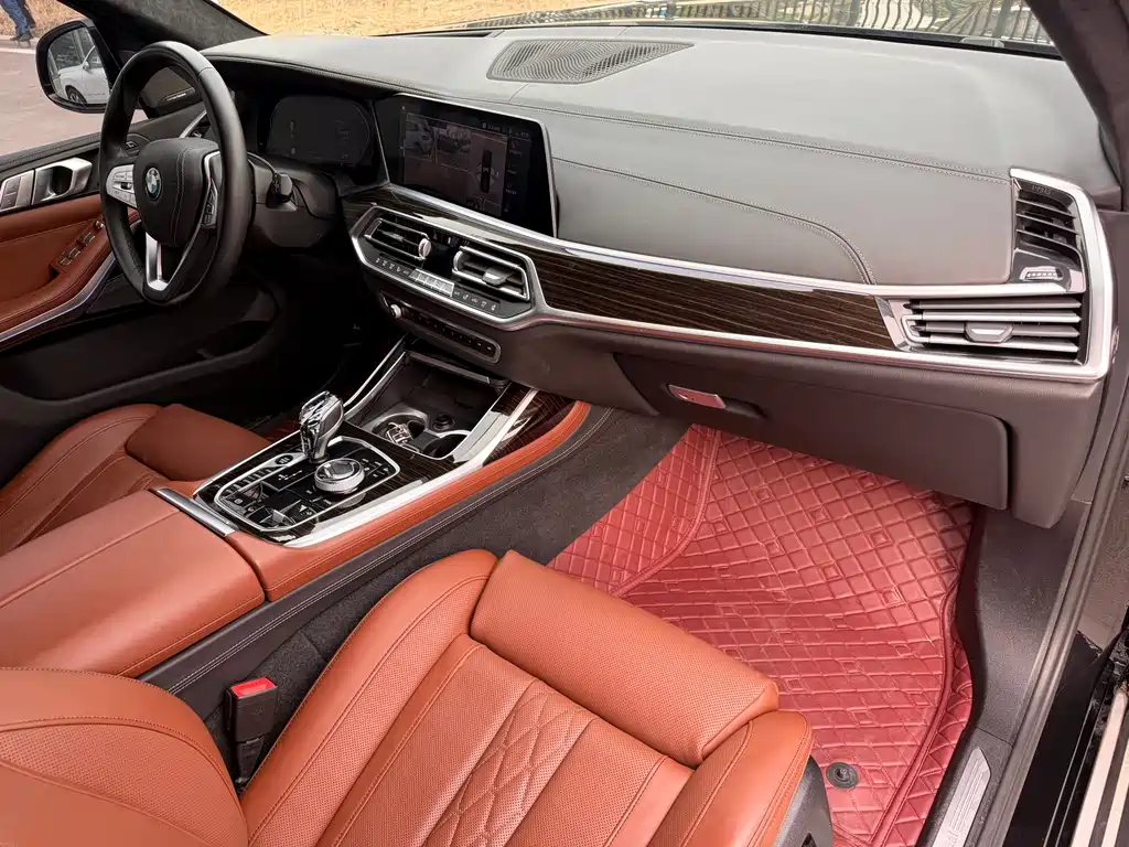BMW X7 2023 — фото 20