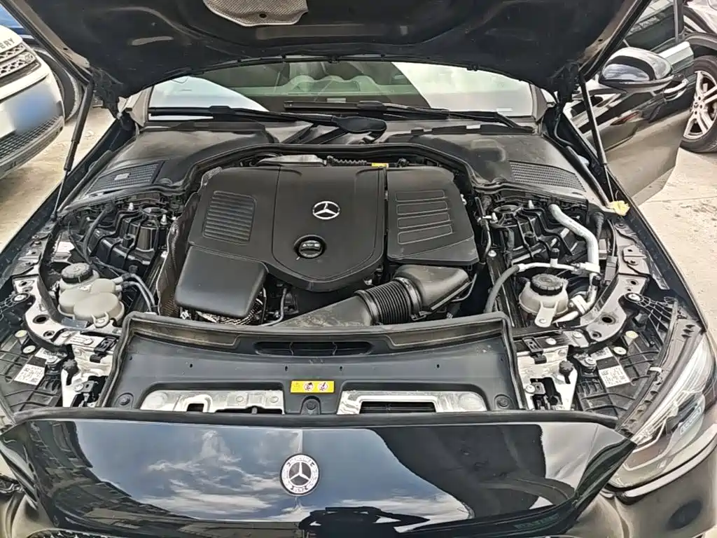 Mercedes-Benz C-Class 2024 — фото 20