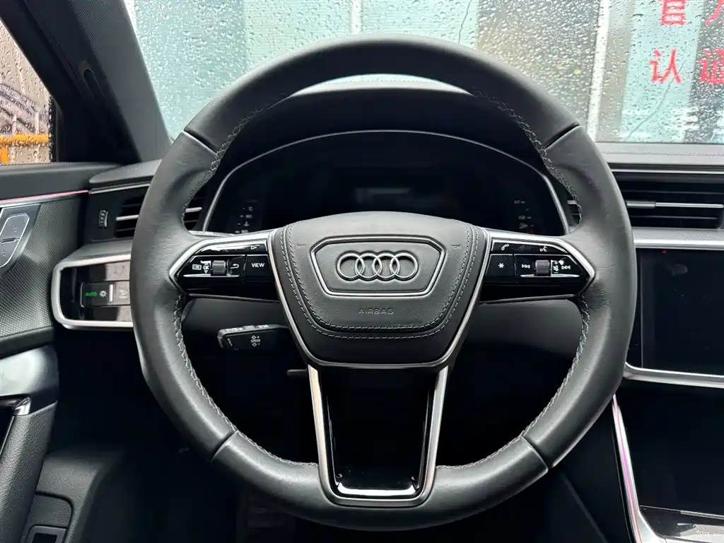 Audi A6L 2024 — фото 13