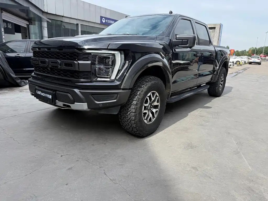 Ford F-150 Raptor 2024