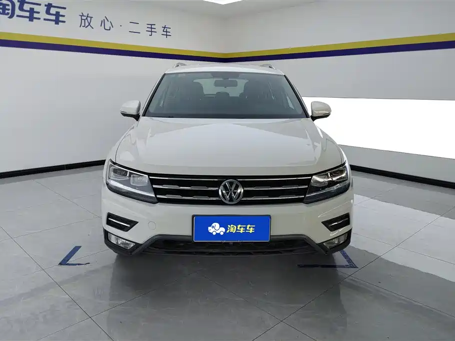 Volkswagen Tiguan L 2018 — фото 2