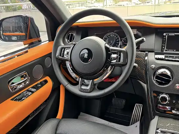 Rolls-Royce Cullinan 2020
